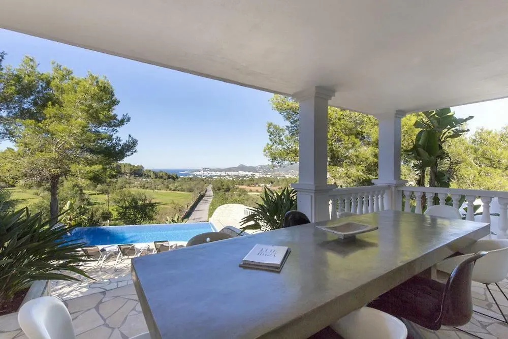 Dos Monos Villa San Antonio  Spain