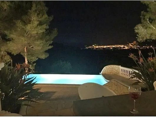 Dos Monos Villa San Antonio   San Antonio (Ibiza)
